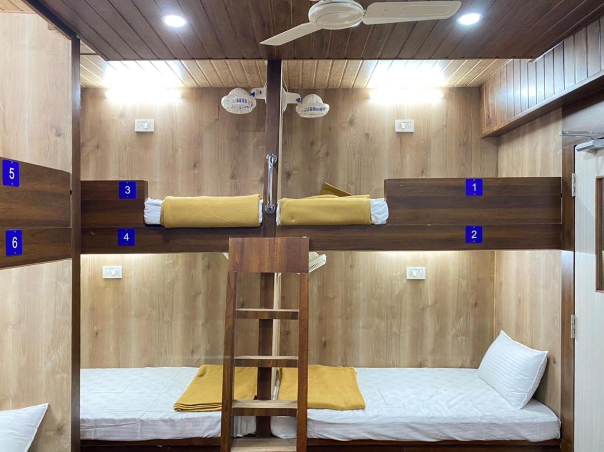 City Stay Ac Deluxe Hostel Madgaon Exteriör bild